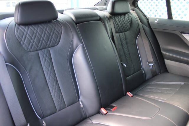 2019 BMW 7 Series 750i