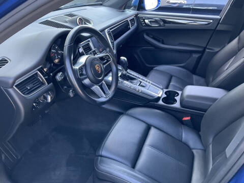 2017 Porsche Macan