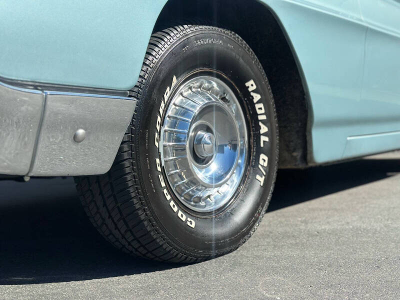 1963 Ford Thunderbird