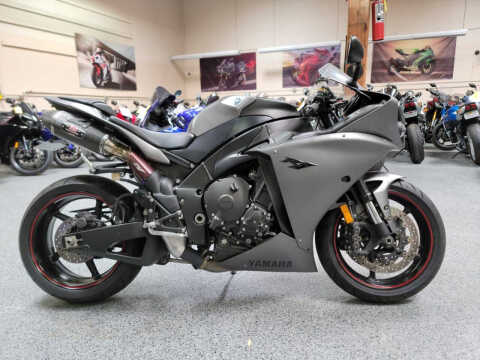 2013 Yamaha YZF-R1