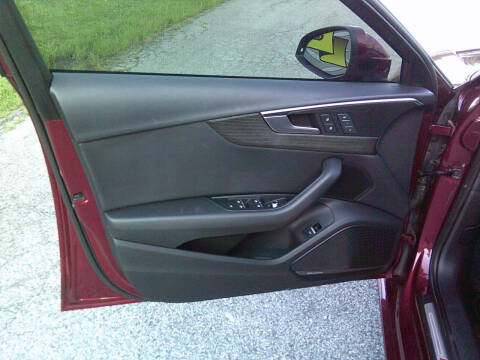 2018 Audi A4 2.0T quattro Premium Plus