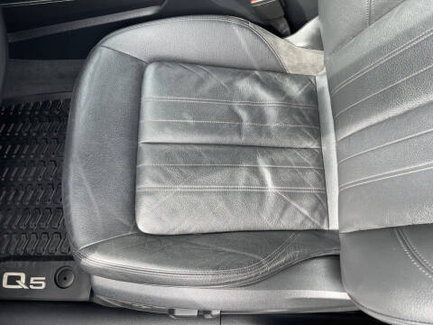 2020 Audi Q5 quattro Premium 45 TFSI