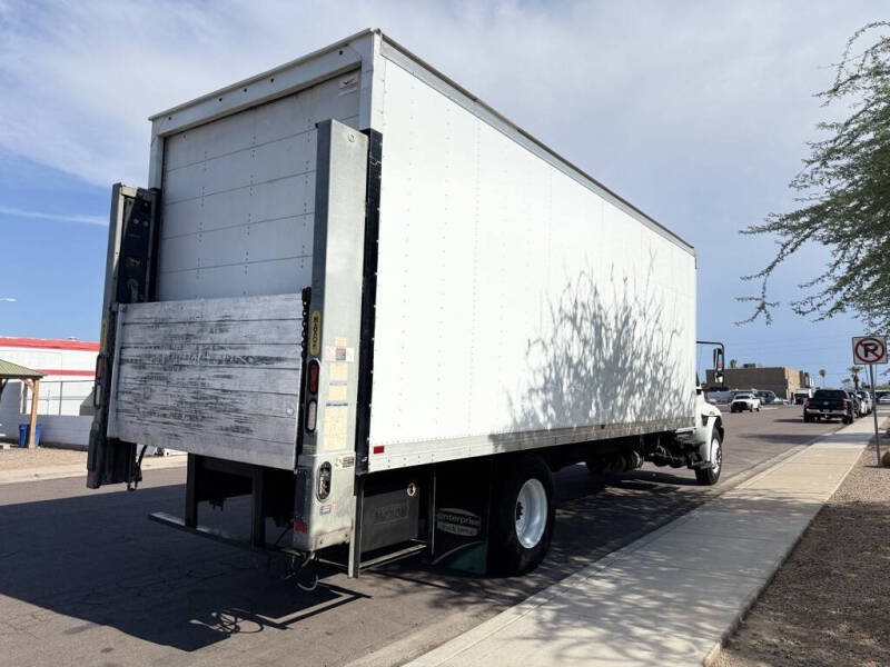 2019 International DuraStar 4300