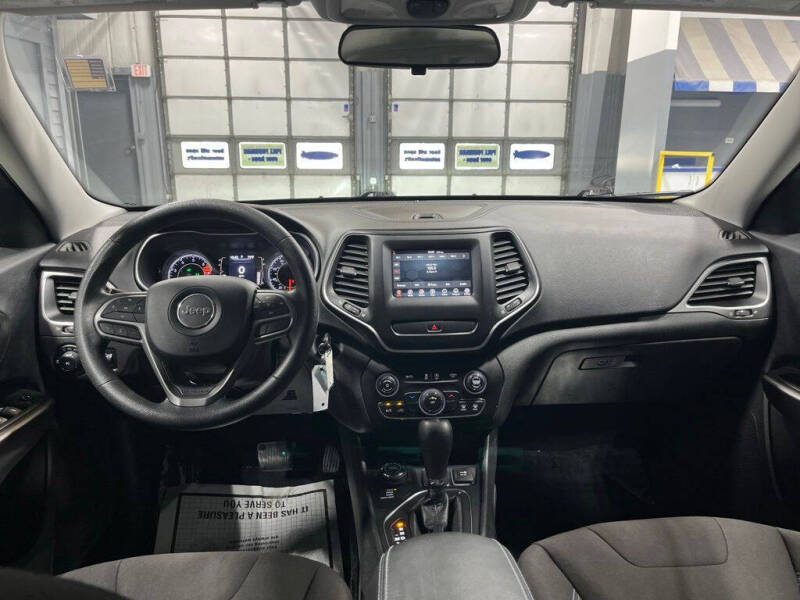 2019 Jeep Cherokee Latitude