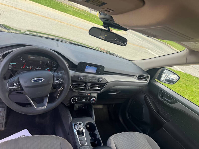 2020 Ford Escape S