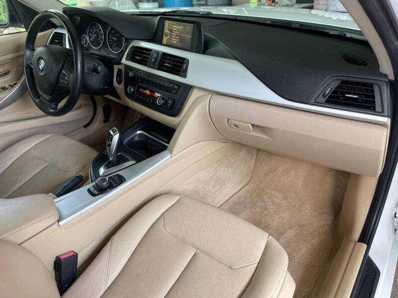 2013 BMW 3 Series 328i xDrive