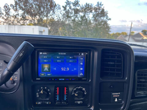 2004 Chevrolet Silverado 1500 LS