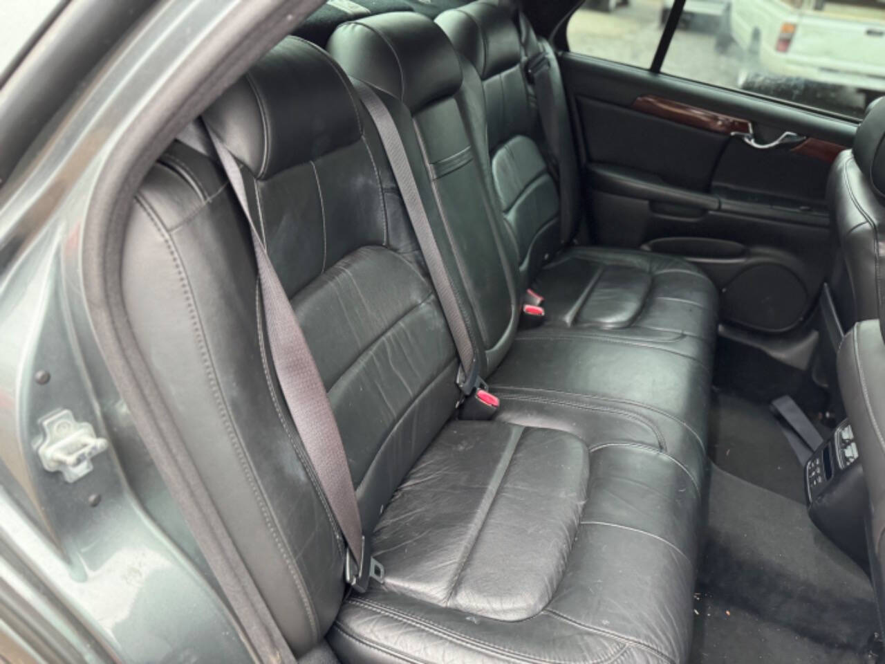 2005 Cadillac DeVille for sale at Carz Connect LLC in Portland, OR