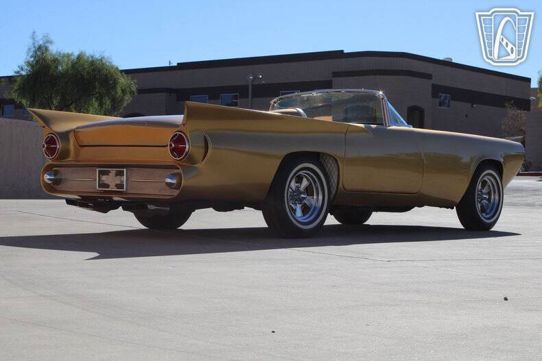 1957 Ford Thunderbird