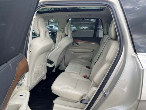 2018 Volvo XC90 T6 Inscription
