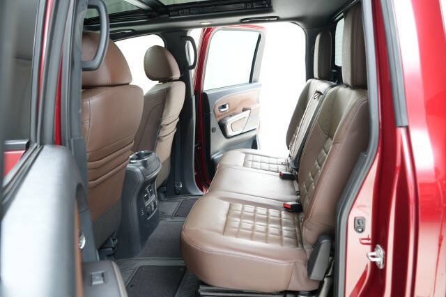 2021 Nissan Titan Platinum Reserve