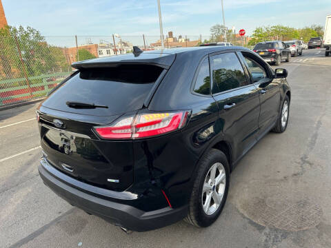 2020 Ford Edge SE