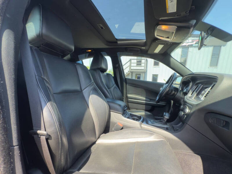 2020 Dodge Charger SXT