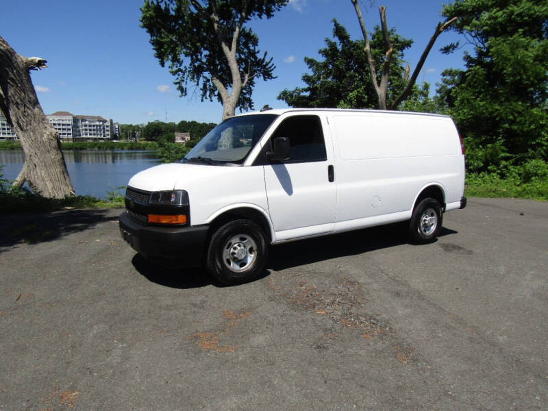 2021 Chevrolet Express 2500