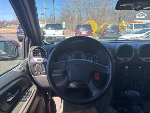 2004 GMC Envoy SLE