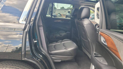 2017 Cadillac Escalade Premium Luxury