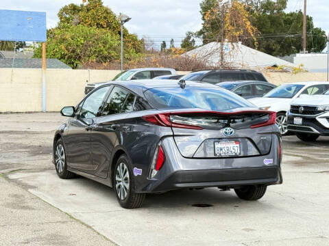 2020 Toyota Prius Prime XLE