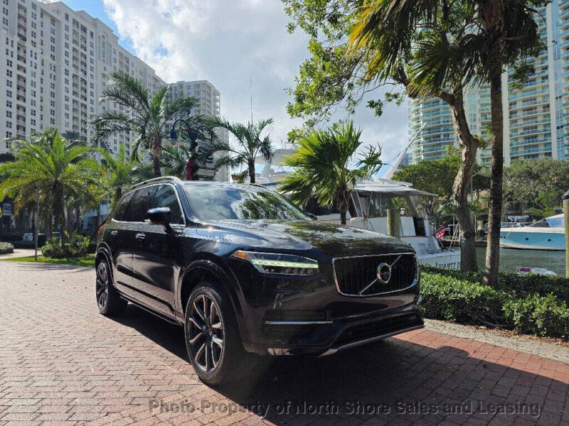 2018 Volvo XC90 T6 Momentum