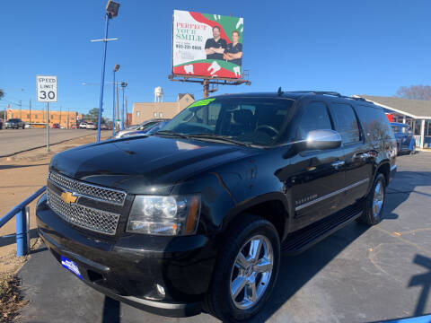 2013 Chevrolet Suburban for sale at EAGLE AUTO SALES in Lindale TX