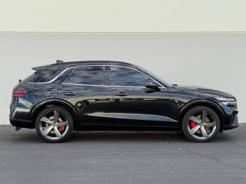 2024 Genesis GV70 2.5T Standard