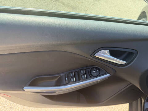 2012 Ford Focus Titanium