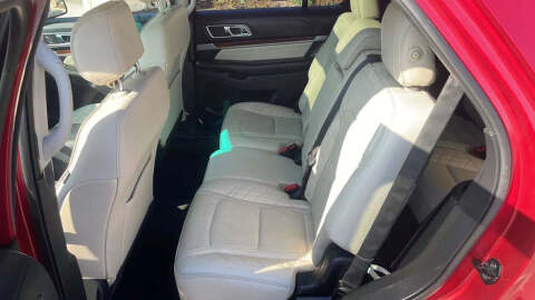 2017 Ford Explorer Platinum