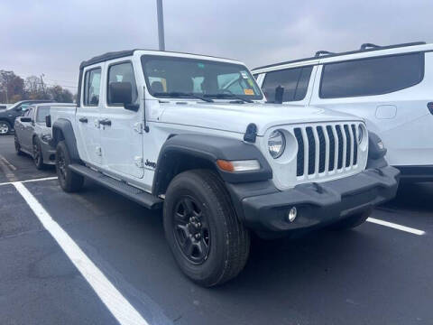 2022 Jeep Gladiator Sport