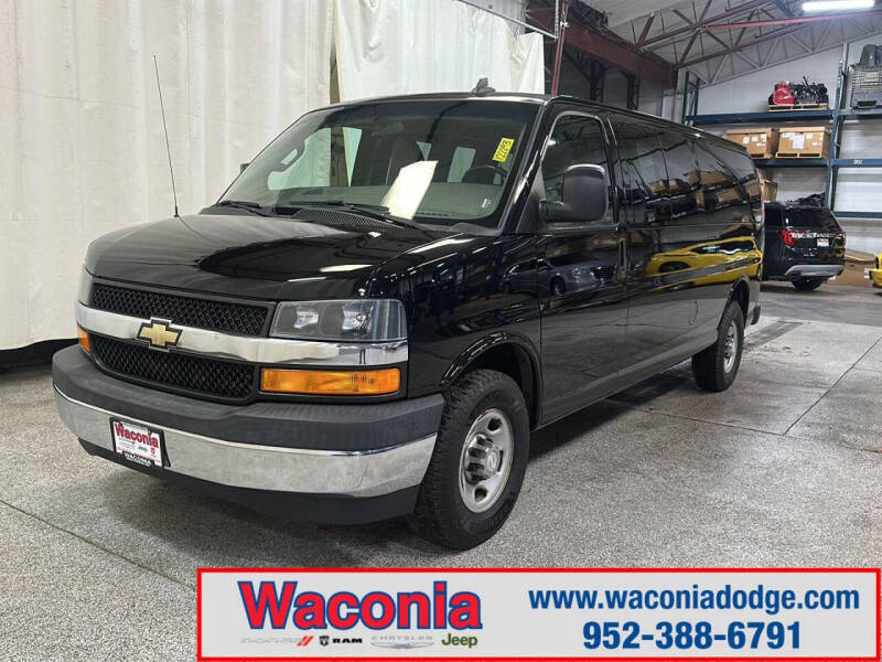 2017 Chevrolet Express LT 3500