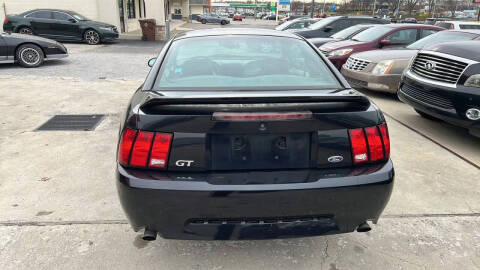 2000 Ford Mustang GT