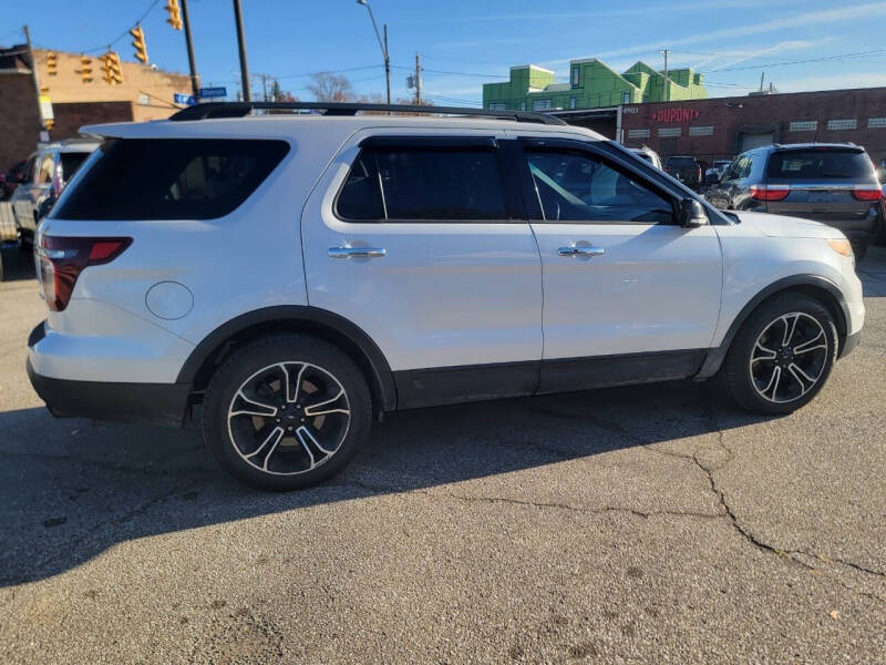 2014 Ford Explorer Sport
