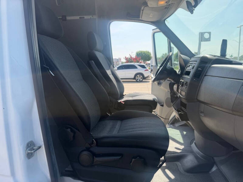 2013 Freightliner Sprinter 2500