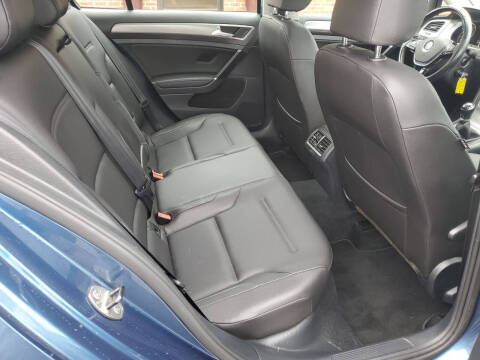 2015 Volkswagen Golf TSI S