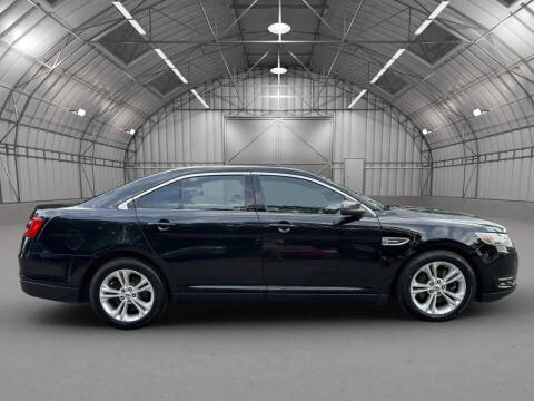 2016 Ford Taurus SEL