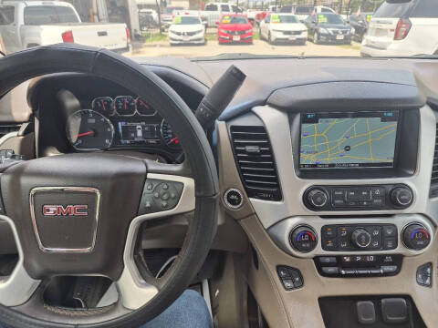 2017 GMC Yukon SLT