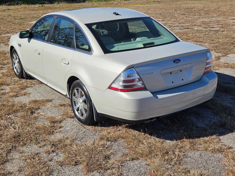 2008 Ford Taurus SEL