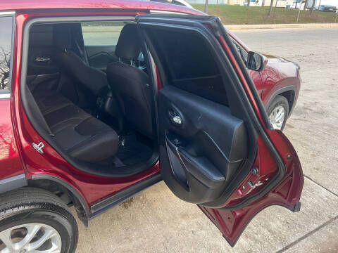 2019 Jeep Cherokee Latitude