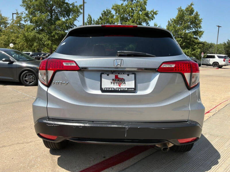 2022 Honda HR-V EX