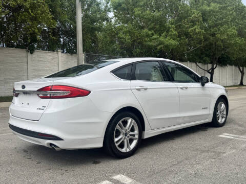2018 Ford Fusion Hybrid SE