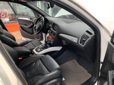 2017 Audi Q5 2.0T quattro Premium Plus