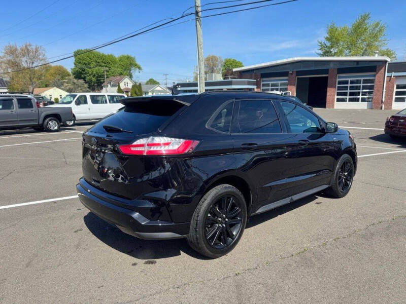 2022 Ford Edge ST-Line