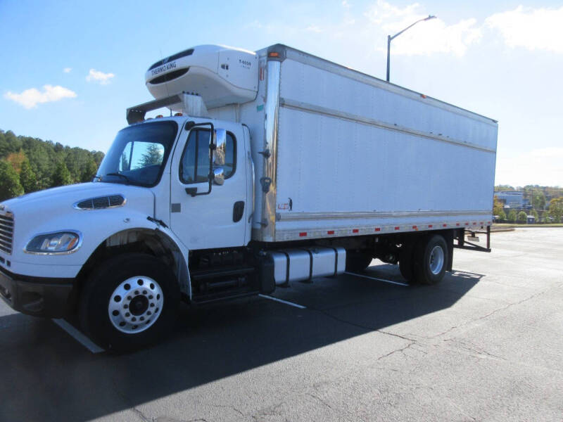 2013 Freightliner M2 106