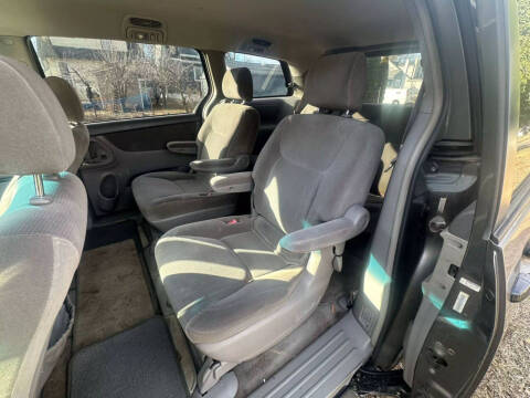 2004 Toyota Sienna