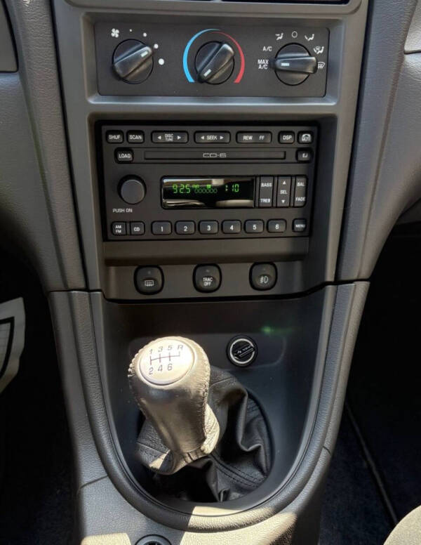 2003 Ford Mustang SVT Cobra
