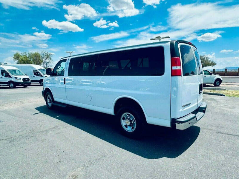2023 Chevrolet Express LT 3500