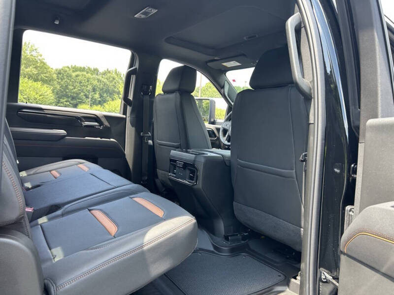 2025 GMC Sierra 2500HD