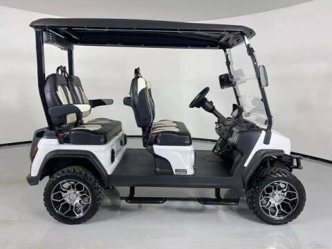 2025 Evolution MAVERICK 4 PLUS