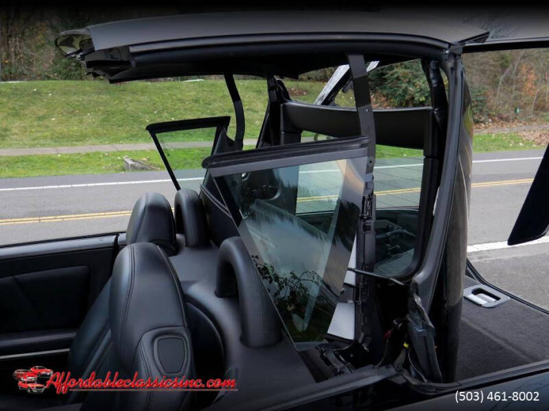 2005 Cadillac XLR