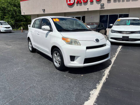 2010 Scion xD
