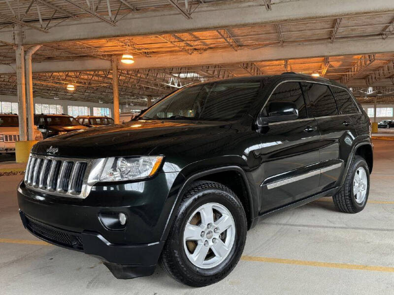 Jeep Grand Cherokee's photo