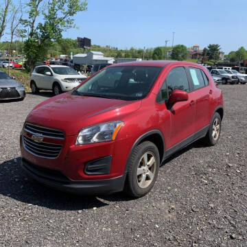 2015 Chevrolet Trax for sale at BUCKEYE DAILY DEALS in Lancaster OH